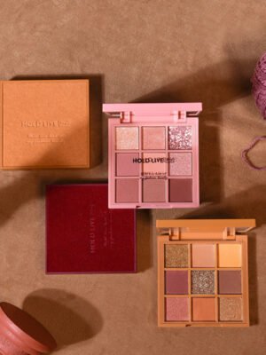 Red Velvet Honey Eyeshadow Palette