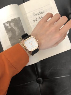 Trendy Square Quartz Retro Fashion Watch