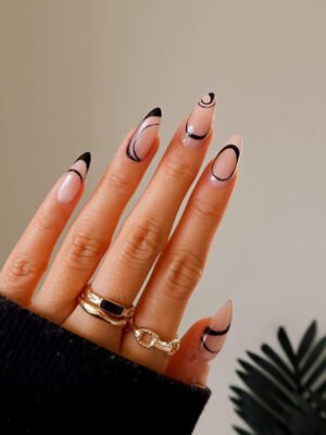 Nordic Wind Wears A Simple Nail Patch Line