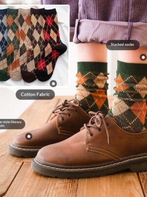 AutumnWinter Diamond-Patterned Women's Mid-Calf Socks