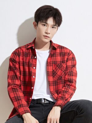 Men Casual Plaid Long Sleeved Shirt