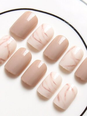 Light khaki smudge false nails