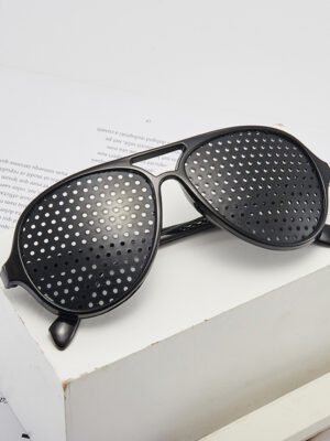 Sunglasses Pinhole Decoration Fashion Retro