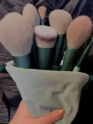 13 Makeup Brushes Green Beauty Quick-drying Set Super Soft Blush Loose Powder