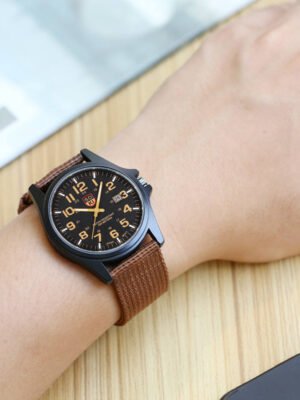 Braided Nylon Strap Men's Calendar Sports Quartz Watch