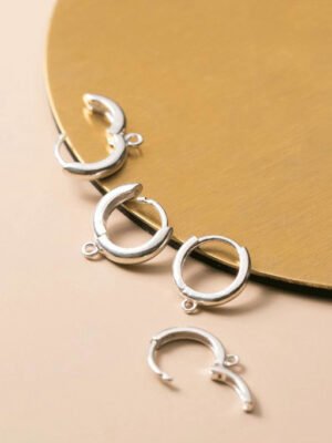 Women's Silver Round Earrings With Ring Ear Clip