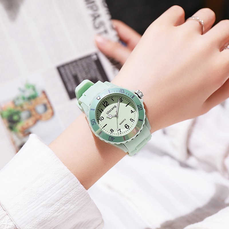 Color Jelly Junior High School And Elementary School Students In Niche Watch ā Image 9