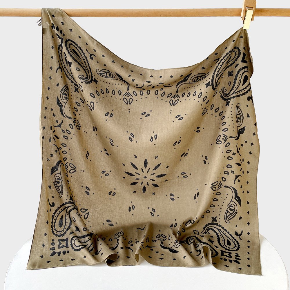 Cashew Flower Silk Scarf Square Handkerchief High-End Paisley Large Scarf – Image 5