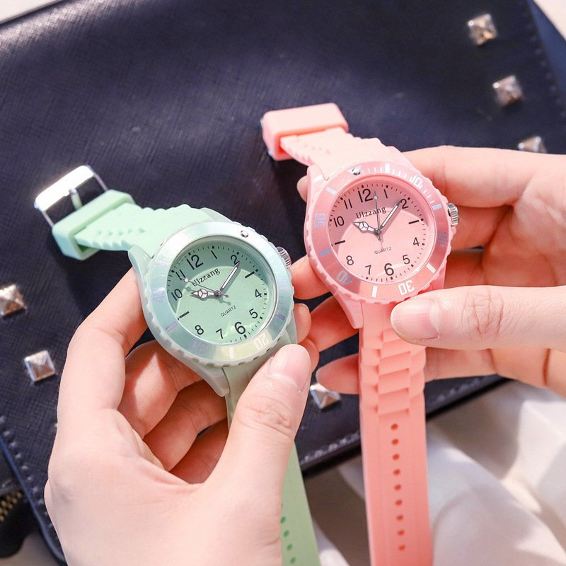 Color Jelly Junior High School And Elementary School Students In Niche Watch ā Image 2