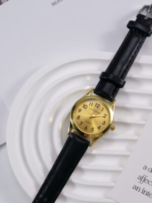 Men's Leather Strap Sports Pointer Quartz Watch